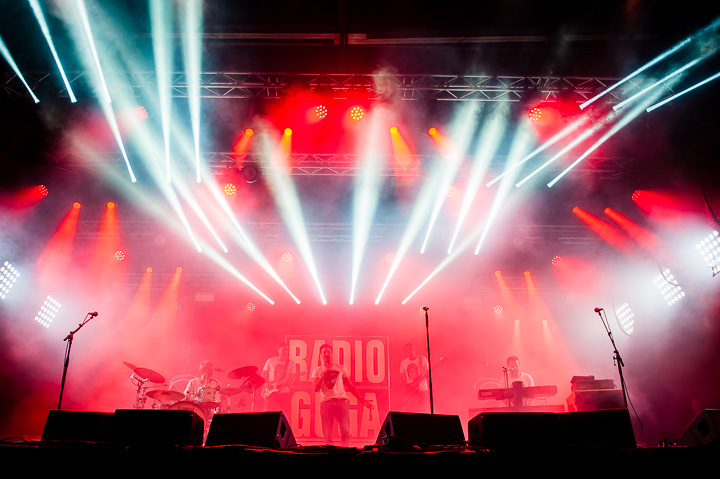 Radio Guga @ Sint-Baafsplein - Gentse Feesten, picture 16, photographed by Dimitri Vanlommel - FrontView Magazine