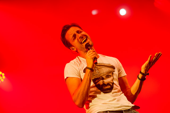 Radio Guga @ Sint-Baafsplein - Gentse Feesten, picture 18, photographed by Dimitri Vanlommel - FrontView Magazine
