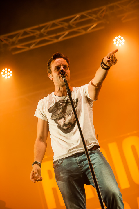 Radio Guga @ Sint-Baafsplein - Gentse Feesten, picture 25, photographed by Dimitri Vanlommel - FrontView Magazine