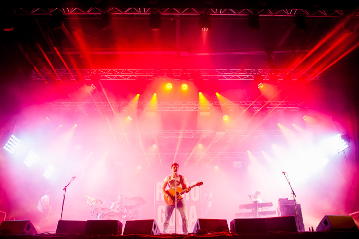 Radio Guga @ Sint-Baafsplein - Gentse Feesten, picture 33, photographed by Dimitri Vanlommel - FrontView Magazine