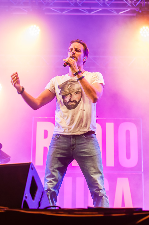 Radio Guga @ Sint-Baafsplein - Gentse Feesten, picture 35, photographed by Dimitri Vanlommel - FrontView Magazine