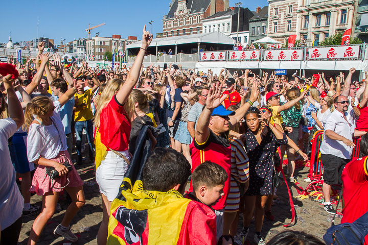 Sfeerbeelden Belgie-Engeland @ Huyndai Fan Park Antwerpen, foto 27, foto's door Marc Verdonck - FrontView Magazine