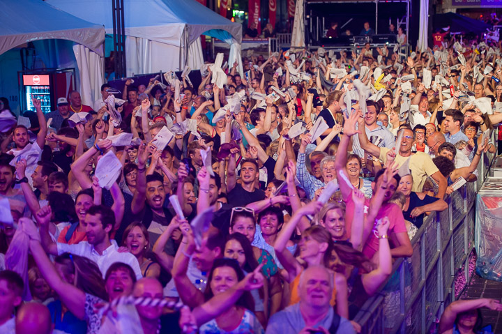 Vlaanderen Zingt @ Sint-Baafsplein - Gentse Feesten, foto 79, foto's door Dimitri Vanlommel - FrontView Magazine