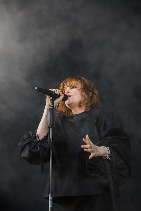Goldfrapp @ Cactus, picture 2, photographed by Raf Degeest - FrontView Magazine