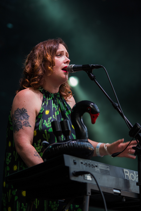 Slowdive @ Cactus, picture 11, photographed by Raf Degeest - FrontView Magazine