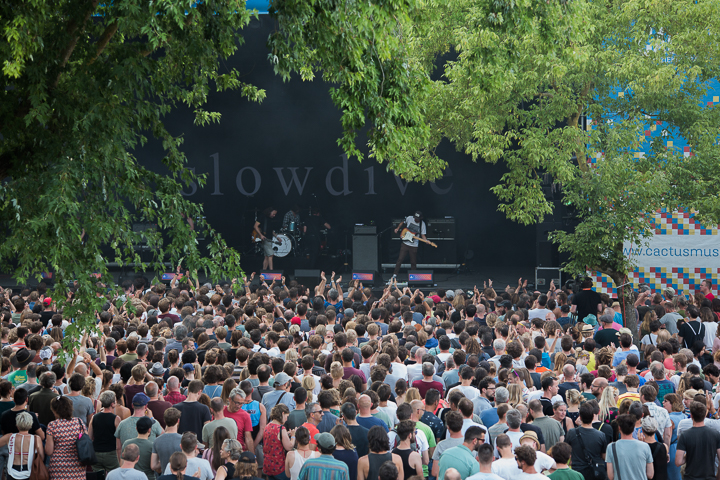 Slowdive @ Cactus, picture 25, photographed by Raf Degeest - FrontView Magazine