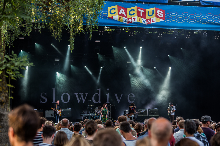 Slowdive @ Cactus, picture 26, photographed by Raf Degeest - FrontView Magazine