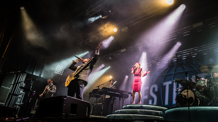 Les Truttes @ Sint-Baafsplein Gent, picture 3, photographed by Danny Wagemans - FrontView Magazine