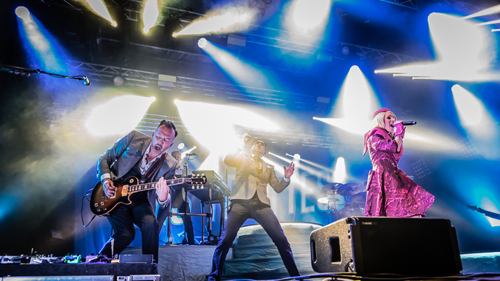 Les Truttes @ Sint-Baafsplein Gent, picture 8, photographed by Danny Wagemans - FrontView Magazine