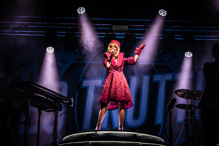 Les Truttes @ Sint-Baafsplein Gent, picture 26, photographed by Danny Wagemans - FrontView Magazine
