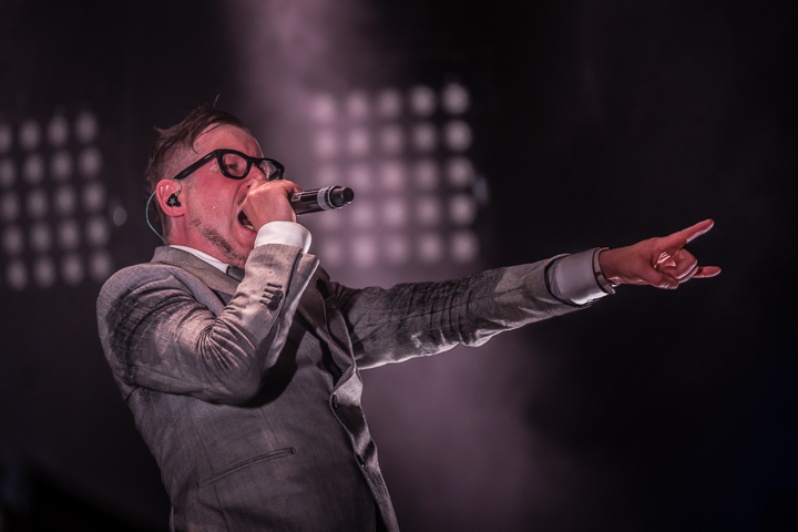 Les Truttes @ Sint-Baafsplein Gent, picture 47, photographed by Danny Wagemans - FrontView Magazine