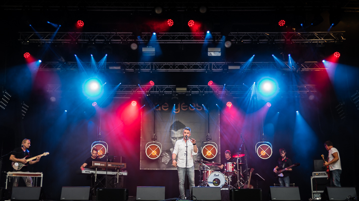 De Geest @ Sint-Baafsplein Gent, picture 2, photographed by Danny Wagemans - FrontView Magazine