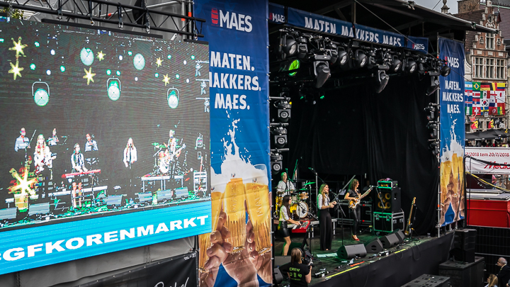 Beatles by Girls @ Korenmarkt Gent, picture 1, photographed by Danny Wagemans - FrontView Magazine