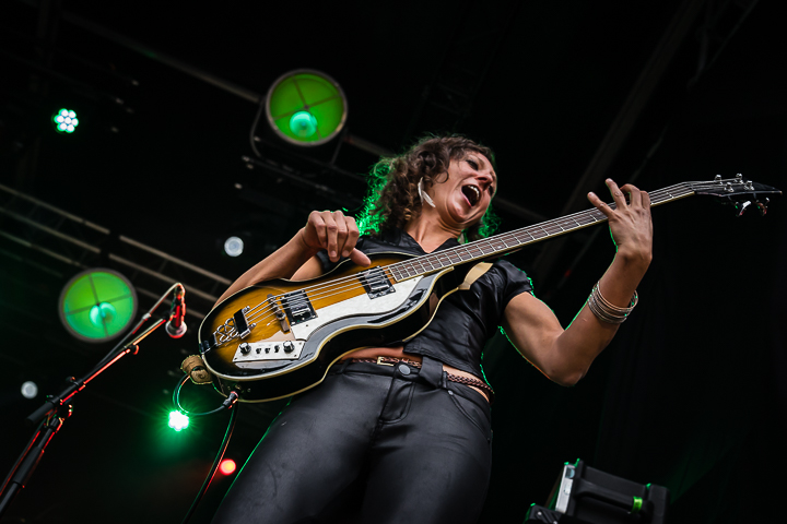 Beatles by Girls @ Korenmarkt Gent, picture 8, photographed by Danny Wagemans - FrontView Magazine