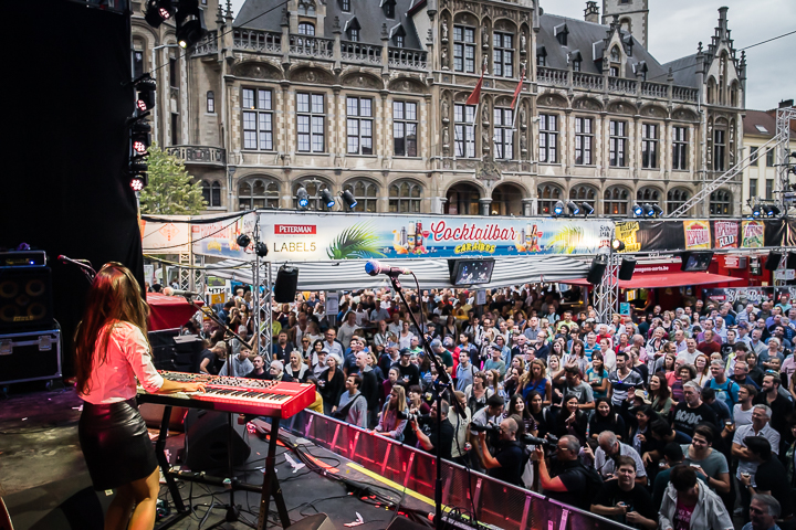 Beatles by Girls @ Korenmarkt Gent, picture 15, photographed by Danny Wagemans - FrontView Magazine