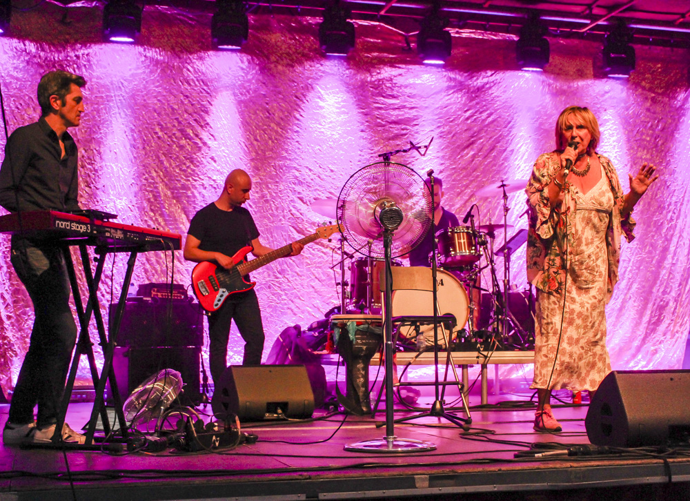 Sofie & Hugh Kanza @ Engie Parkies Hasselt, picture 26, photographed by Hilde  Hermans - FrontView Magazine