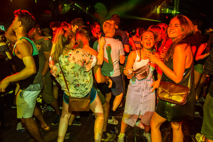 Sfeer vrijdag @ Sfinks Mixed 2018, picture 55, photographed by Marc Verdonck - FrontView Magazine