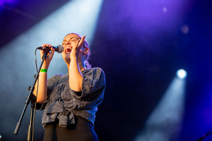 She Bad @ Beleuvenissen, foto 1, foto's door Kurt Jacobs - FrontView Magazine