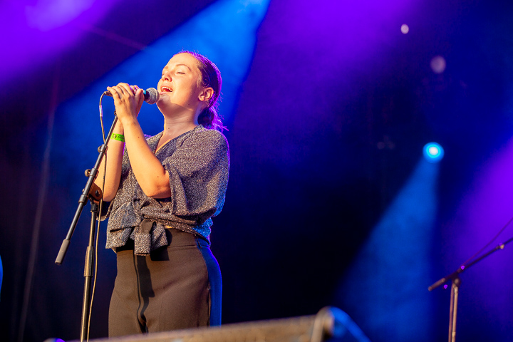 She Bad @ Beleuvenissen, foto 4, foto's door Kurt Jacobs - FrontView Magazine