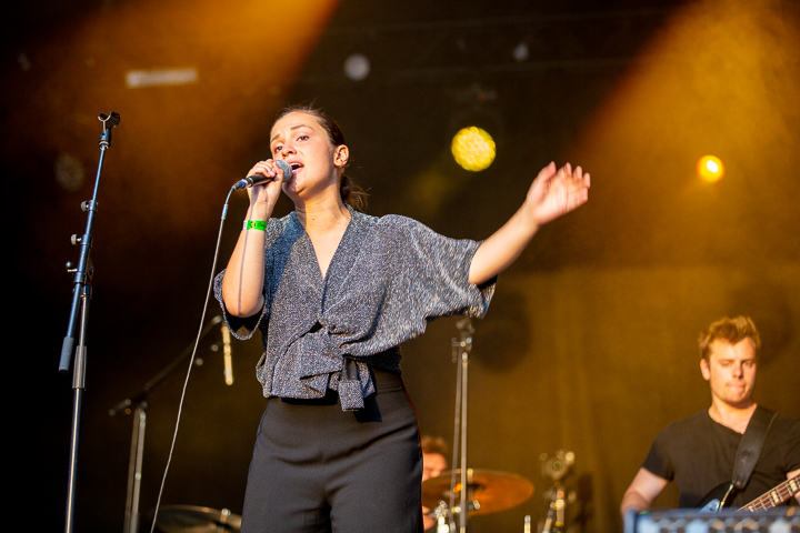 She Bad @ Beleuvenissen, foto 8, foto's door Kurt Jacobs - FrontView Magazine
