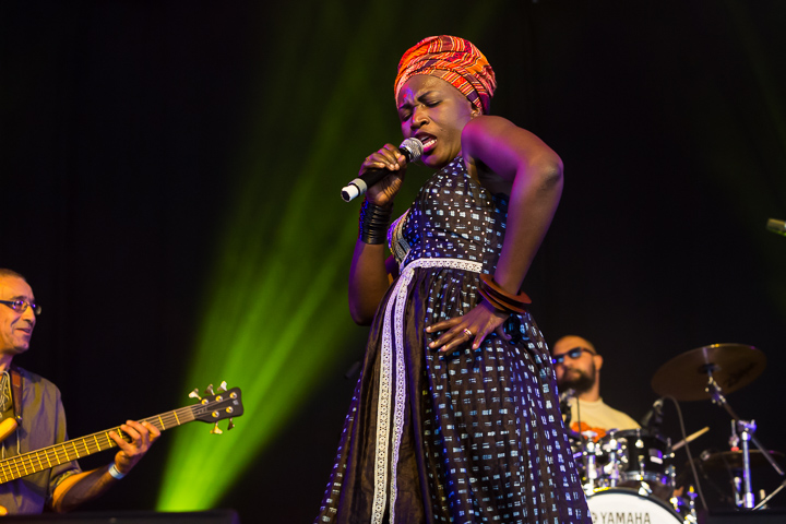 Sayon Bamba @ Sfinks Mixed 2018, picture 4, photographed by Marc Verdonck - FrontView Magazine