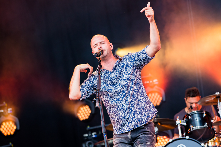 Stan Van Samang @ Suikerrock, picture 6, photographed by Dorien Goetschalckx - FrontView Magazine