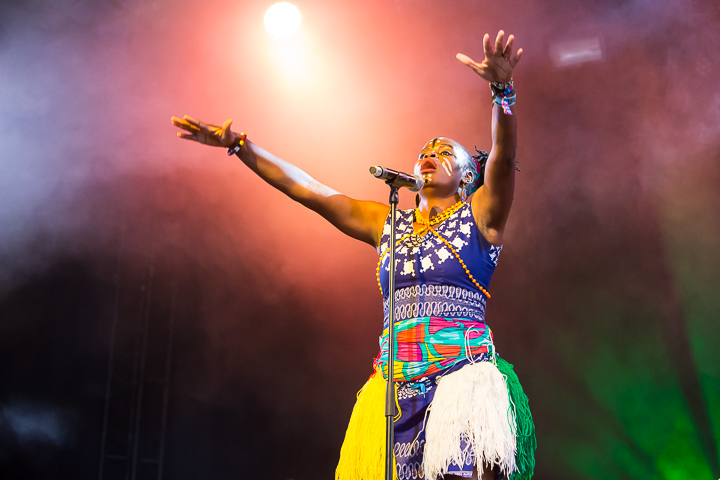 Timbila Muzimba @ Sfinks Mixed 2018, picture 10, photographed by Marc Verdonck - FrontView Magazine