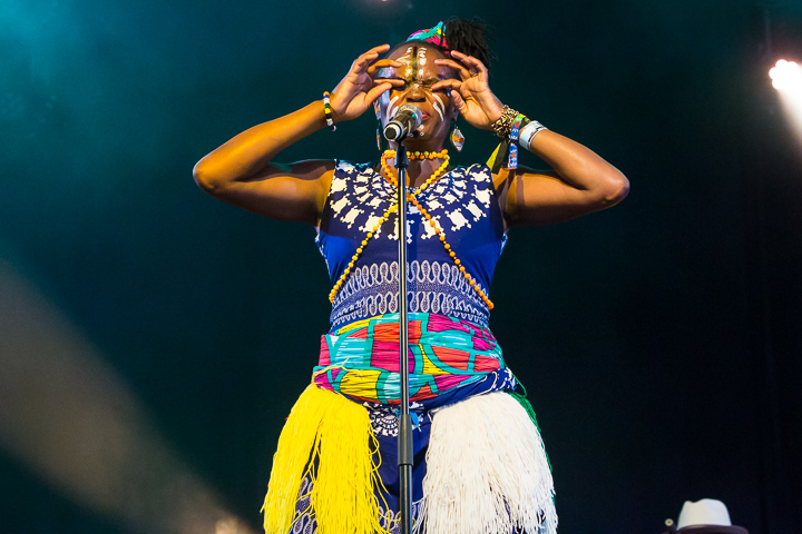 Timbila Muzimba @ Sfinks Mixed 2018, picture 26, photographed by Marc Verdonck - FrontView Magazine