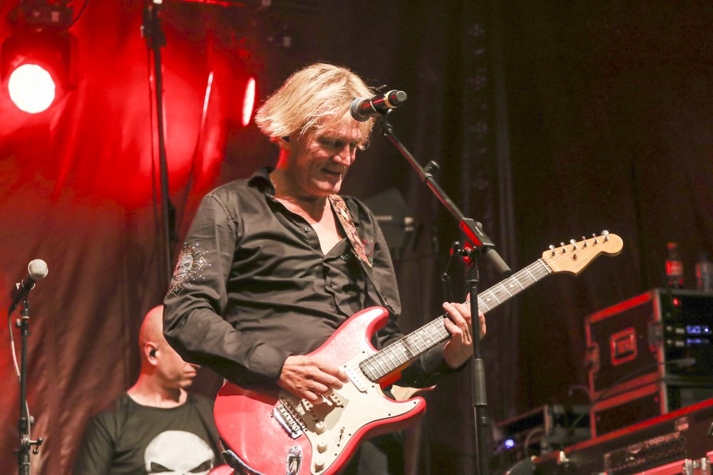 Soulbrothers @ Engie Parkies Hasselt, picture 12, photographed by Hilde  Hermans - FrontView Magazine