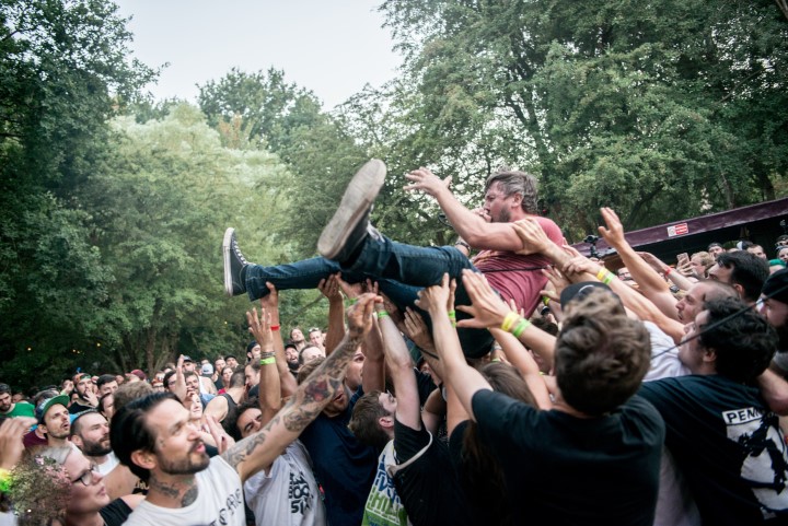 Authority Zero @ Brakrock, picture 8, photographed by Luc Luyten - FrontView Magazine