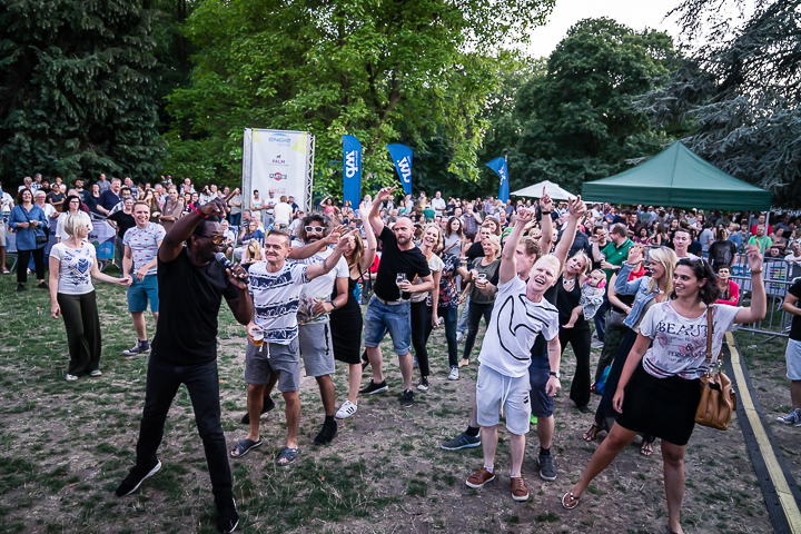 Buscemi ft Squadra Bossa @ Engie Parkies Sint-Niklaas, picture 7, photographed by Danny Wagemans - FrontView Magazine