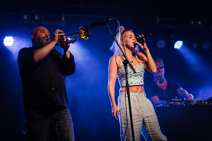 Buscemi ft Squadra Bossa @ Engie Parkies Sint-Niklaas, picture 27, photographed by Danny Wagemans - FrontView Magazine