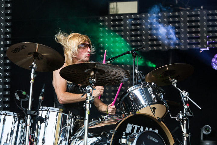 Clement Peerens Explosition @ Linkerwoofer 2018, picture 2, photographed by Marc Verdonck - FrontView Magazine