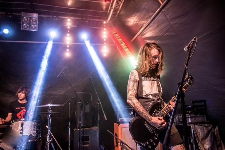 Clowns @ Brakrock, picture 3, photographed by Luc Luyten - FrontView Magazine