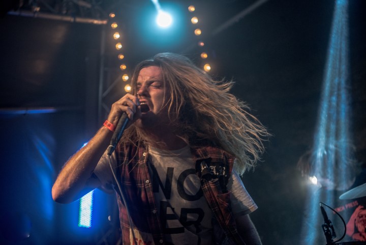 Clowns @ Brakrock, picture 20, photographed by Luc Luyten - FrontView Magazine