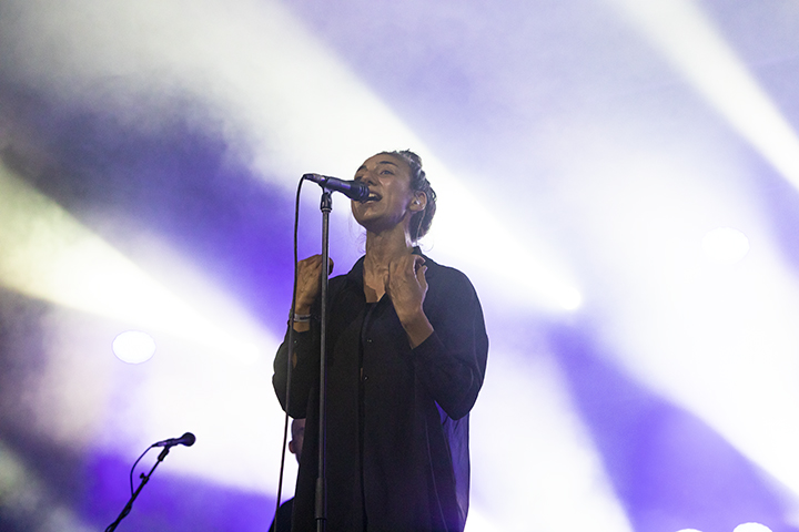Intergalactic Lovers @ Dranouter, foto 10, foto's door Frank Lambrechts - FrontView Magazine