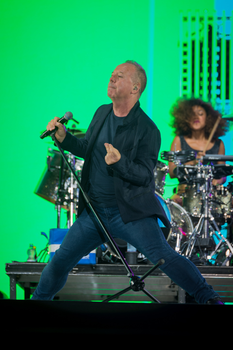 Simple Minds Lokerse Feesten, picture 4, photographed by Tim Delmoitie - FrontView Magazine