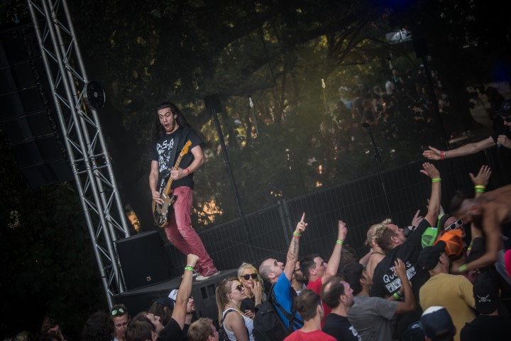 The Queers @ Brakrock, picture 20, photographed by Luc Luyten - FrontView Magazine