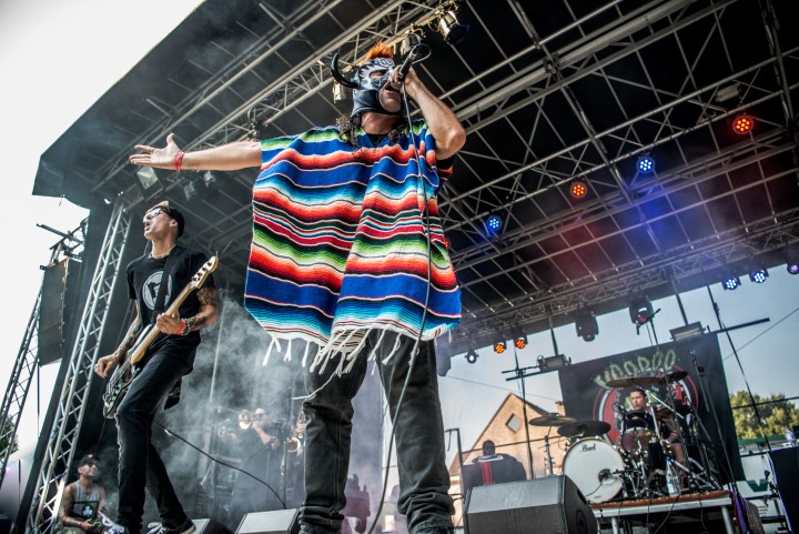 Voodoo Glow Skulls @ Brakrock, picture 2, photographed by Luc Luyten - FrontView Magazine