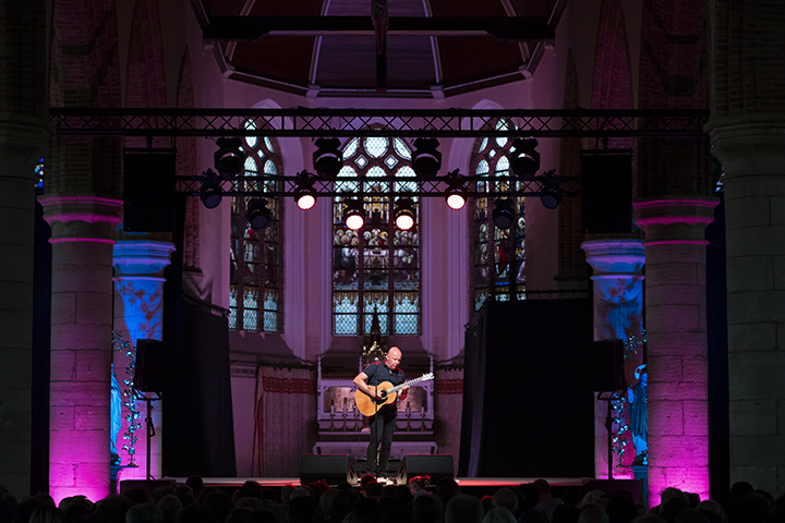 Frank Vander Linden @ Dranouter, foto 3, foto's door Frank Lambrechts - FrontView Magazine