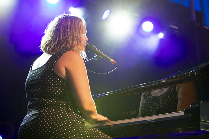 Hannelore Bedert @ Dranouter, foto 5, foto's door Frank Lambrechts - FrontView Magazine