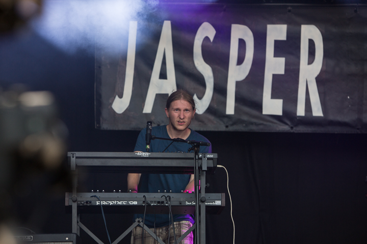 Jasper Erkens @ Linkerwoofer 2018, picture 19, photographed by Marc Verdonck - FrontView Magazine