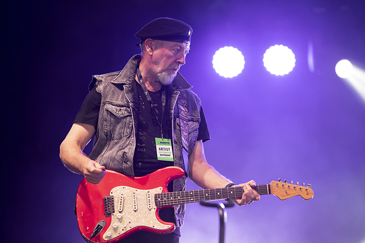 Richard Thompson @ Dranouter, picture 2, photographed by Frank Lambrechts - FrontView Magazine