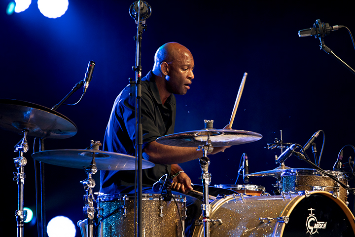 Richard Thompson @ Dranouter, picture 6, photographed by Frank Lambrechts - FrontView Magazine
