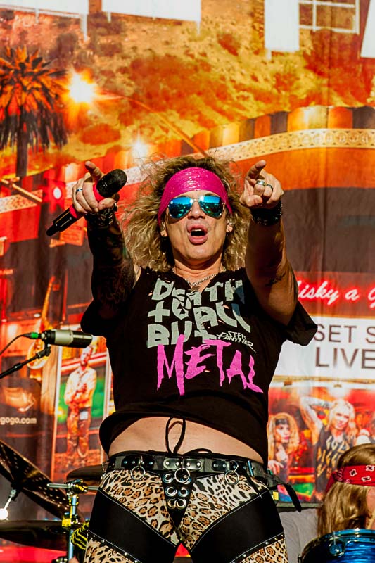 Steel Panther @ Lokerse Feesten, picture 12, photographed by Gert Daemen - FrontView Magazine