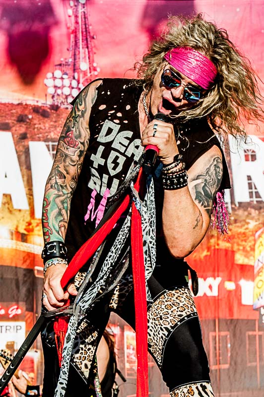 Steel Panther @ Lokerse Feesten, picture 17, photographed by Gert Daemen - FrontView Magazine