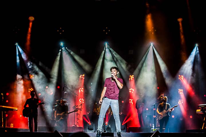 Clouseau @ Lokerse Feesten, picture 12, photographed by Gert Daemen - FrontView Magazine