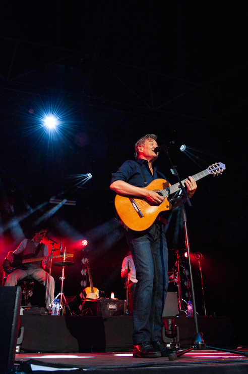 Bart Peeters @ Openluchttheater Rivierenhof, picture 6, photographed by Sandra Van Watermeulen - FrontView Magazine