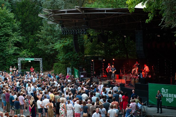 Bart Peeters @ Openluchttheater Rivierenhof, picture 18, photographed by Sandra Van Watermeulen - FrontView Magazine