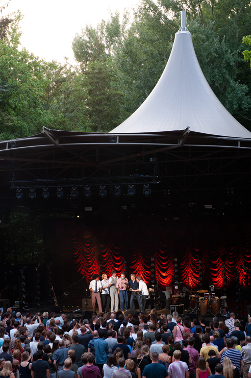Bart Peeters @ Openluchttheater Rivierenhof, picture 23, photographed by Sandra Van Watermeulen - FrontView Magazine